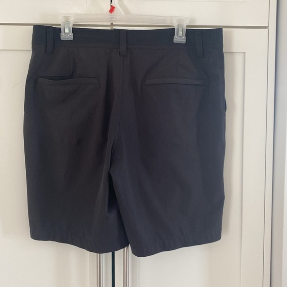 32° Performance Shorts - Picture 6 of 6